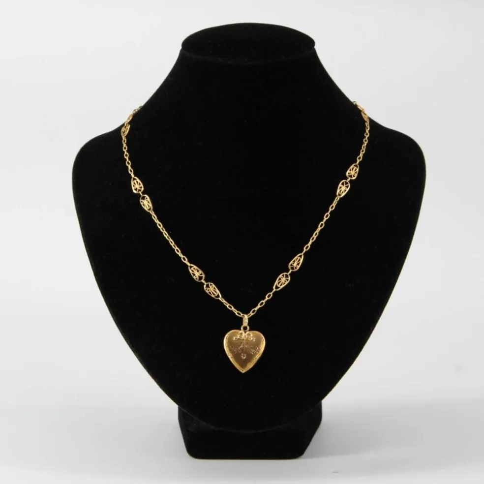Chaine ancienne en or et son médaillon cœur