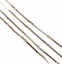 Chaine sautoir antique or blanc à maille bâtonnets finement travaillés