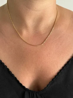 Chaîne en or maille forçat