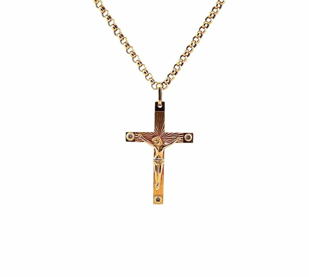 Chaîne et pendentif croix, or jaune et diamants