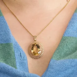 Chaîne et pendentif or jaune et citrine