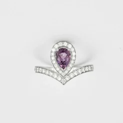 CHAUMET - JOSEPHINE AIGRETTE - Bague en or blanc, améthyste et diamants