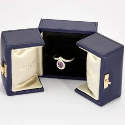 CHAUMET - JOSEPHINE AIGRETTE - Bague en or blanc, améthyste et diamants