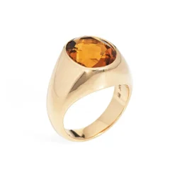 Chevalière en or jaune 6 carats avec citrine de Madère