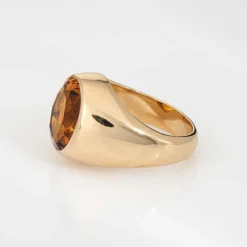 Chevalière en or jaune 6 carats avec citrine de Madère