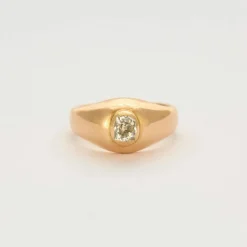 Chevalière or jaune et diamant
