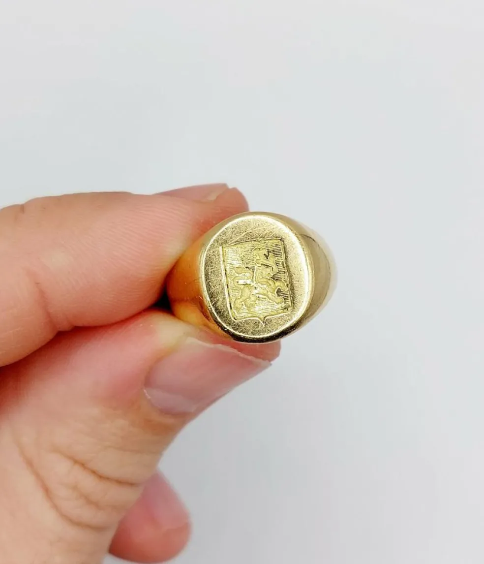 Chevalière vintage or jaune, armoiries françaises