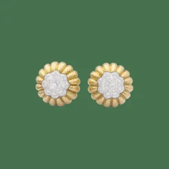 Clips d'oreilles David Webb, "Boutons", platine, or jaune, diamants.