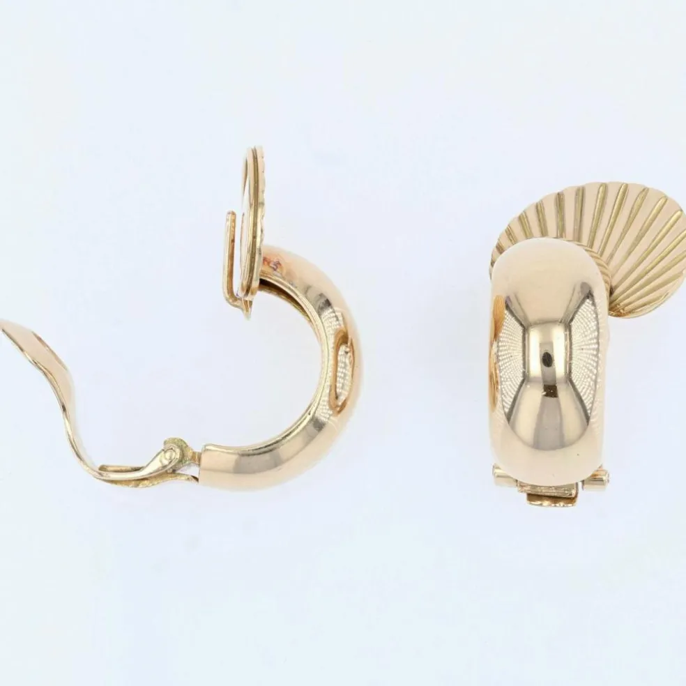 Clips d'oreilles en or rétro
