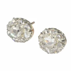 Clous d'oreilles, diamants