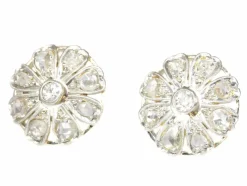Clous d'oreilles en diamant