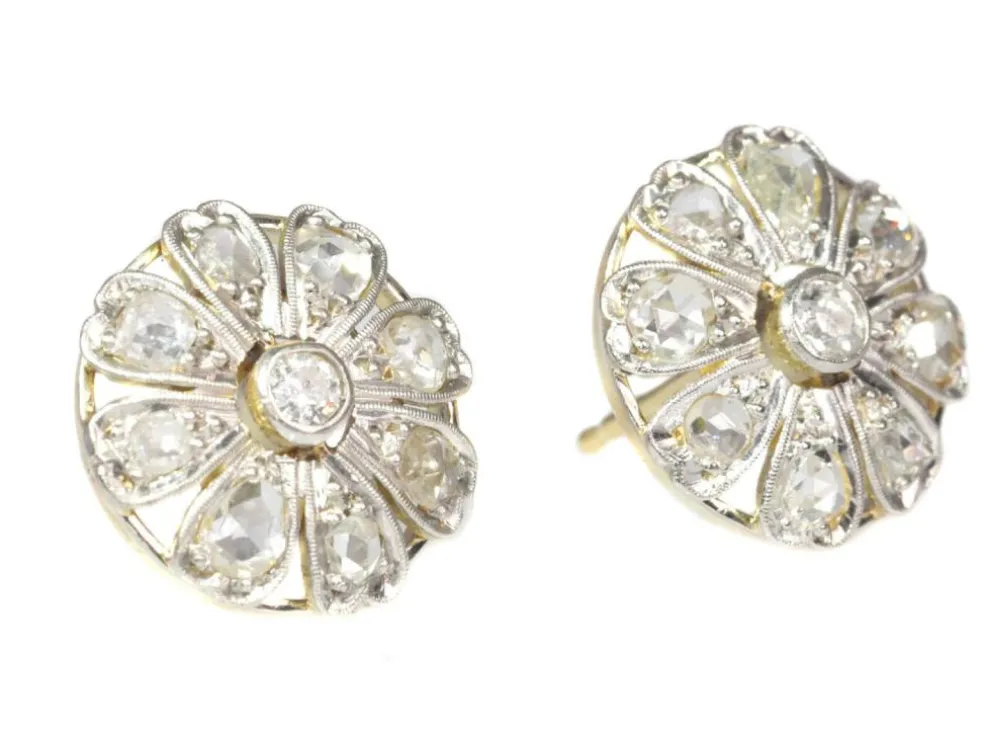 Clous d'oreilles en diamant