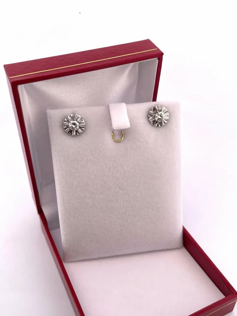 Clous d’oreilles Or Diamants