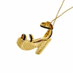 Collier à breloques en forme de sandale compensée