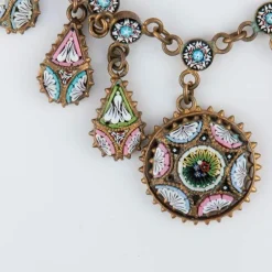 Collier à pampilles en micro-mosaïques