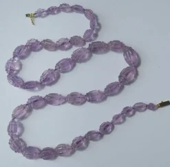 Collier améthystes fermoir en or