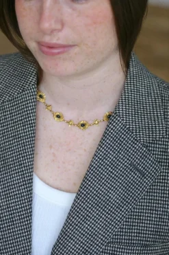 Collier Ancien Draperie Or Jaune et Saphir
