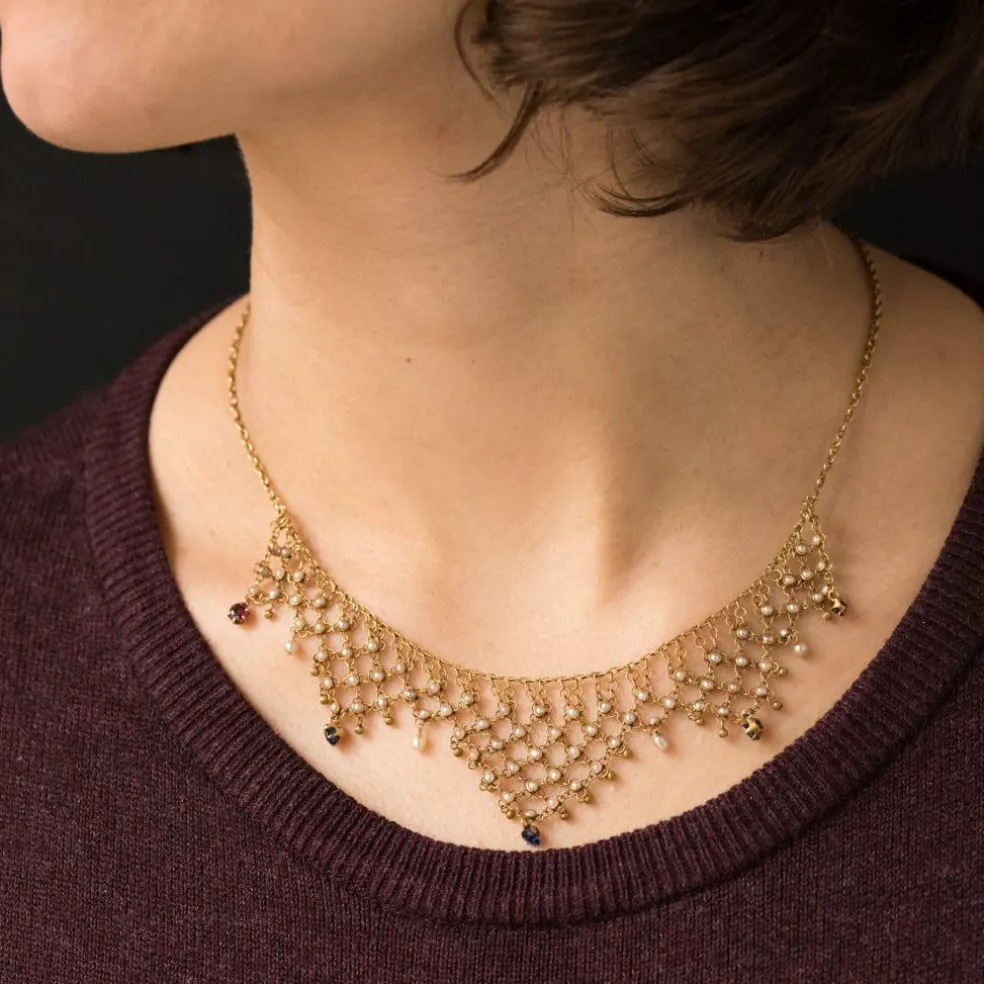 Collier ancien draperie or saphirs rubis et perles