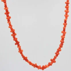 Collier ancien en corail
