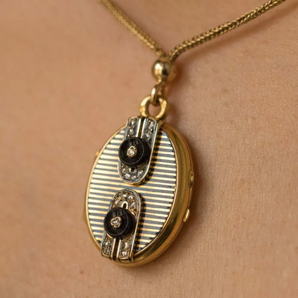 Collier ancien médaillon et coulants émaillés et diamants