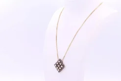 Collier Art Déco en or jaune, argent , perles et diamants