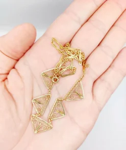 Collier Art Nouveau or jaune, motifs filigranés finement travaillés (circa 1910)