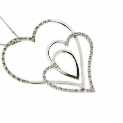 Collier avec coeurs et diamants