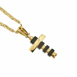 Collier avec croix et onyx