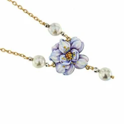 Collier avec fleur émaillée et perles