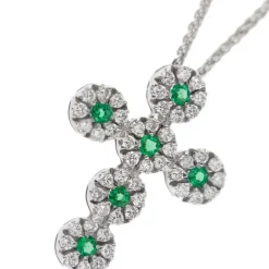 Collier avec pendentif