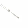 Collier avec pendentif en or blanc
