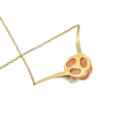 Collier avec rose corail et diamants