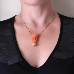 Collier camée corail, perle gold et perles d'or