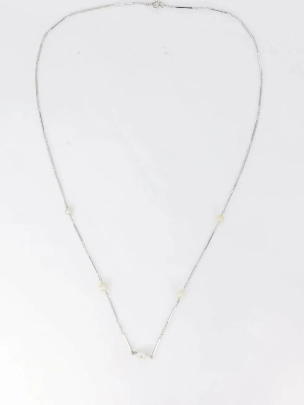 Collier chaîne vintage or blanc perles