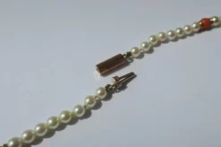 Collier choker or rose perles de culture Akoya corail