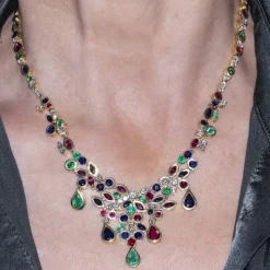 Collier CROWN avec pierres précieuses et diamants