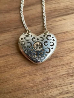 Collier cœur en diamants