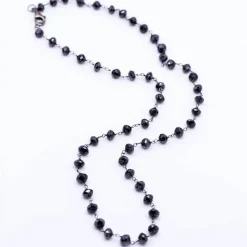 Collier de diamants noirs
