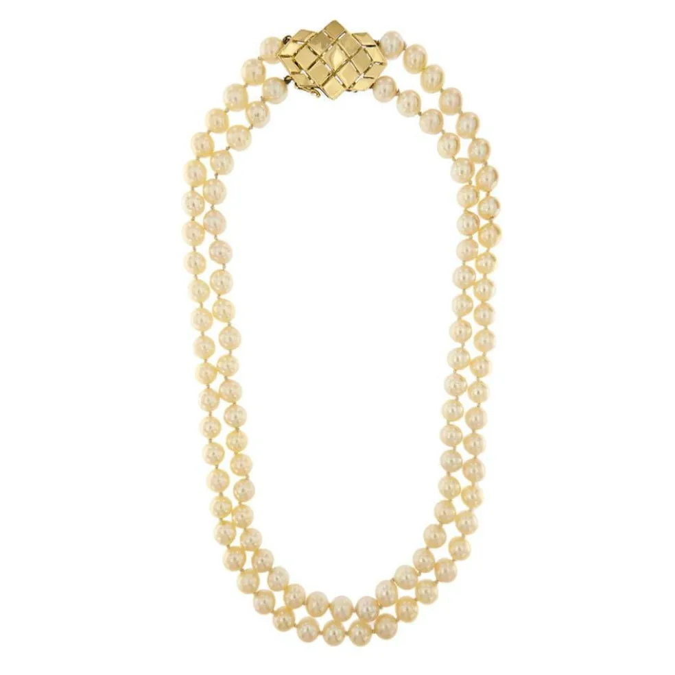 Collier de perles à deux rangs