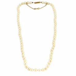 Collier de Perles Blanches en chute et fermoir or jaune
