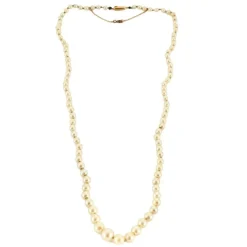 Collier de Perles de culture blanches avec fermoir or jaune