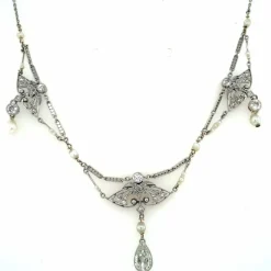 Collier de perles naturelles édouardiennes en diamants en platine