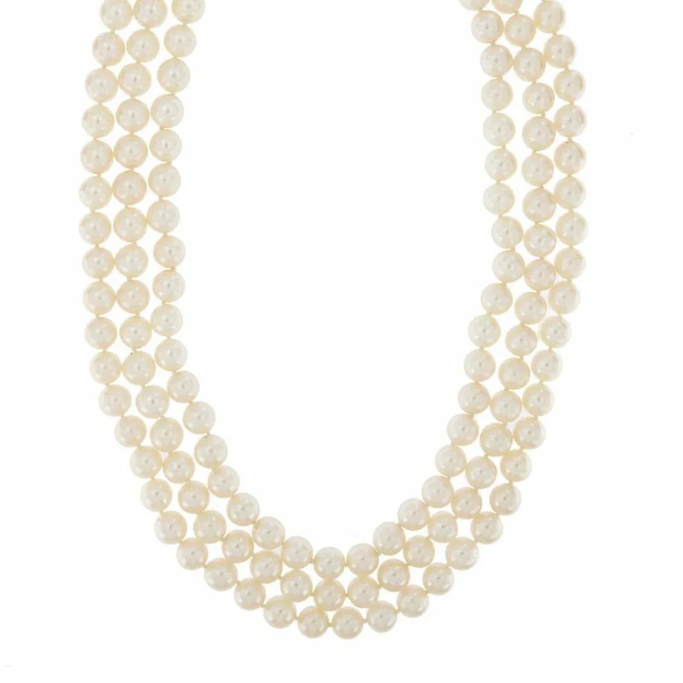 Collier de perles trois rangs
