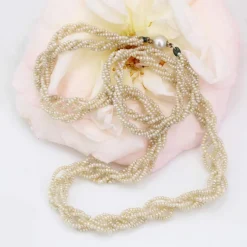 Collier de semence de perles fines