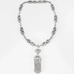 Collier de style Art Déco or blanc et diamants