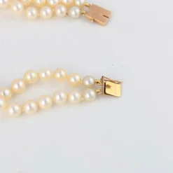 Collier deux rangs de perles de culture