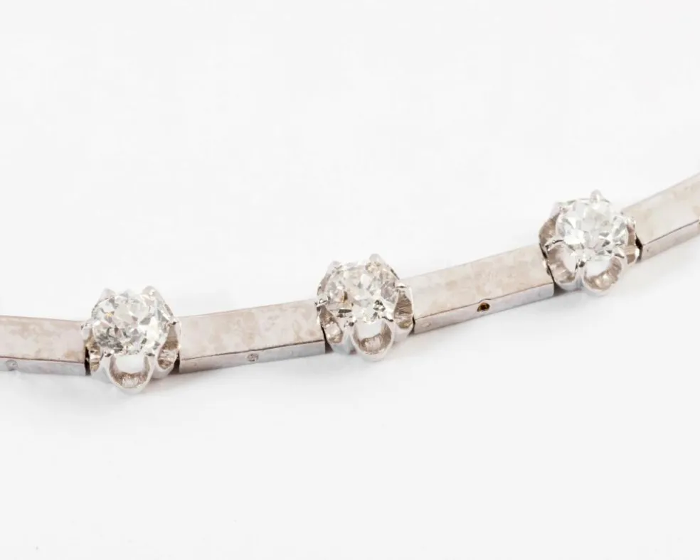 collier diamants et or gris années 1960