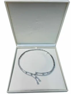 Collier double ligne en or blanc et diamants