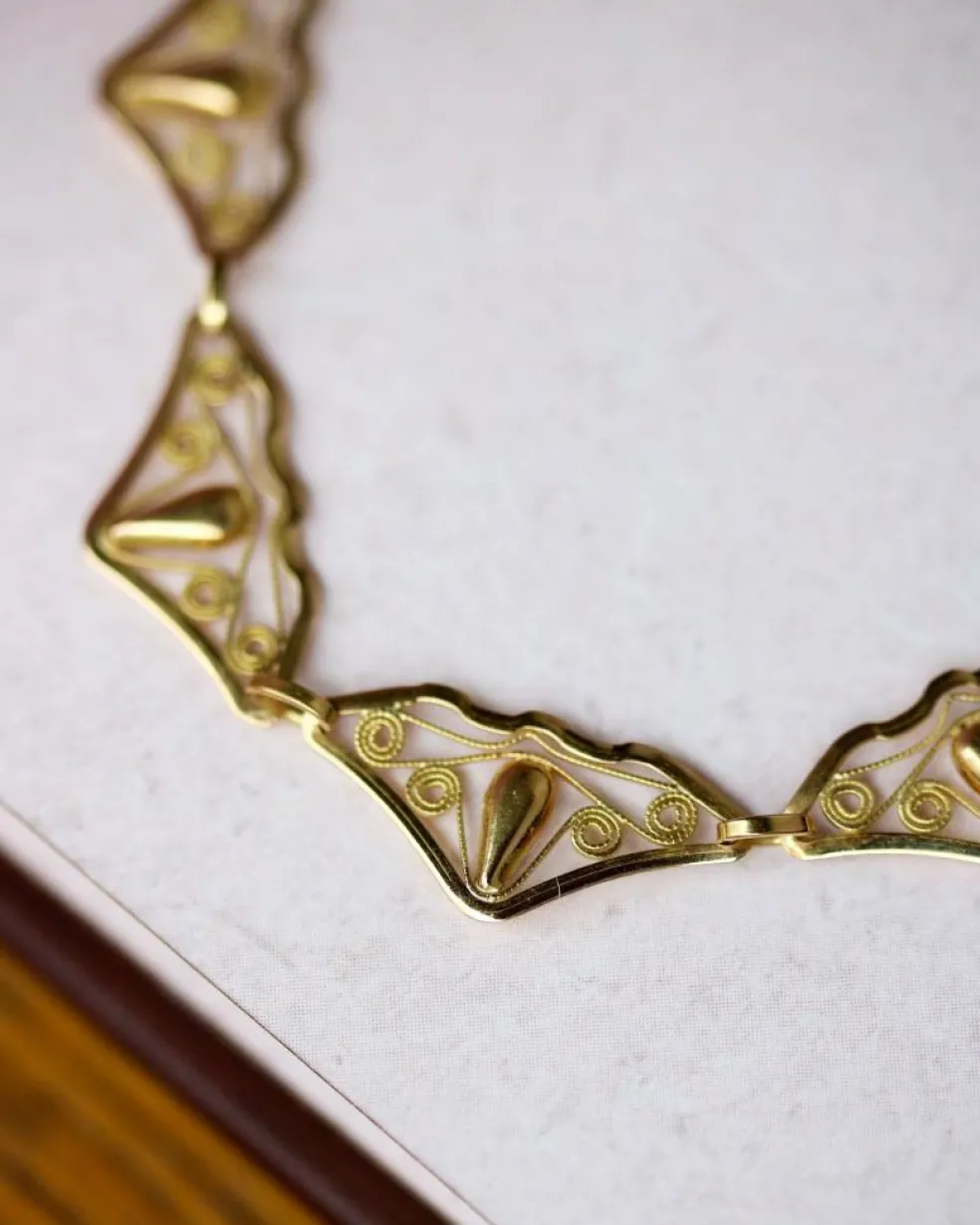 Collier Draperie Ancien Court Maille Filigrane Or Jaune