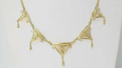 Collier draperie du XIXe siècle en or jaune